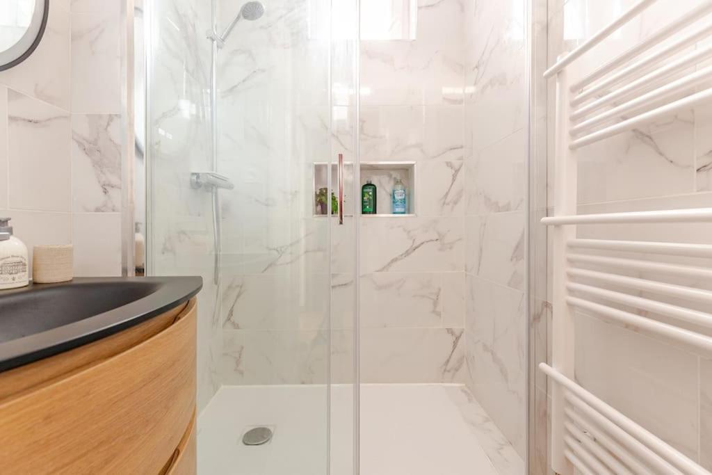 Appartement Moderne Entier Paris-Le Bourget Et Cdg Bagian luar foto